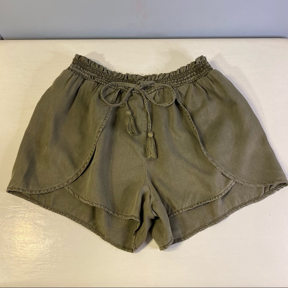 American Eagle Outfitters Olive Green Drawstring Ruffle Hem Shorts